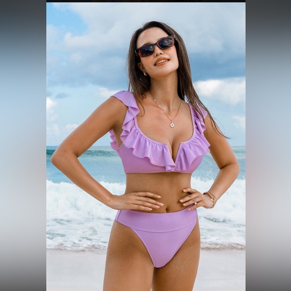 Cupshe Lilac Ruffle Bikini Set - Picture 4 of 6